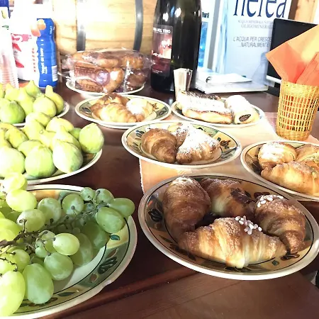 Vecchio Sperone Couette-café Custonaci